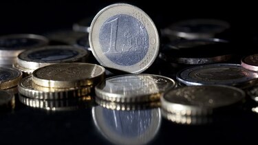 Atenas quiere negociar con las instituciones de la troika 'un nuevo contrato'
