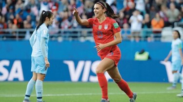 Morgan marca 5 de los 13 goles de Estados Unidos
