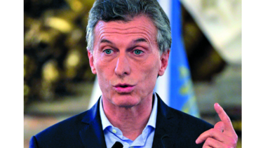 Macri, bajo presión