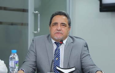 ‘Esa ley va a acabar con la lucha contra la corrupción’: Alberto Cigarruista