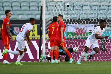 Suiza y Gales se reparten los puntos en su debut en Eurocopa