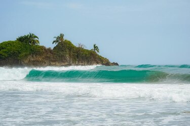 Costa Rica cerrará 2023 con el turismo en recuperación y con previsión de crecimiento