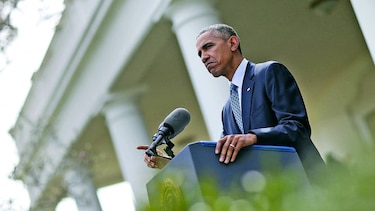 Gestión del virus por Trump es ‘un desastre caótico absoluto’, dice Obama