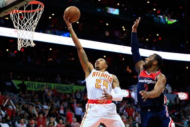 Warriors barren a Blazers y avanzan a segunda ronda