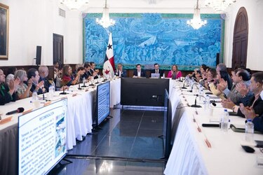 Mesa técnica recomienda la sanción de la nueva ley de medicamentos