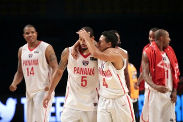 Panamá supera a Brasil y avanza a la segunda ronda del Preolímpico
