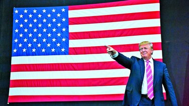 Trump busca recaudar millones para juramentación