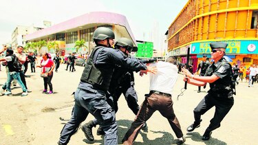 Golpes y detenidos durante protesta