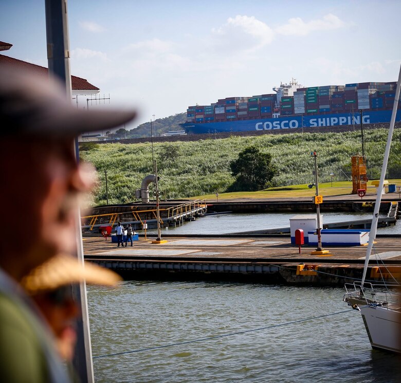 Cosco Shipping quiere unirse al consorcio que compraría los 43 puertos de CK Hutchison, entre ellos Balboa y Cristóbal en Panamá