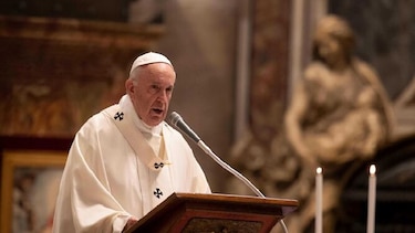 Papa Francisco reconoce que gracias a los periodistas entendió los escándalos en Chile