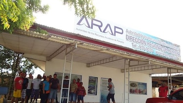 Pescadores artesanales protestan en la sede de la Arap de Chitré