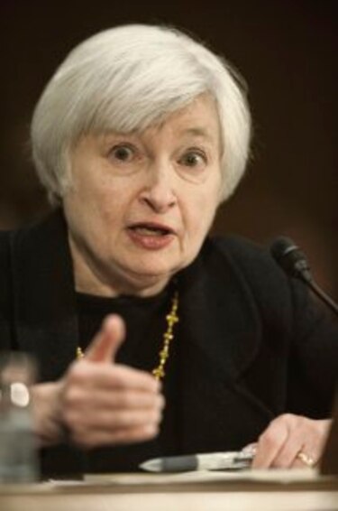 Yellen encara su primera prueba en Congreso de EU