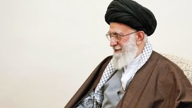 Khamenei critica plan educativo de la ONU