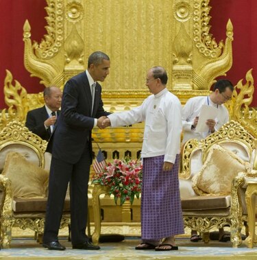 Obama pide al presidente de Myanmar que impulse reformas democráticas