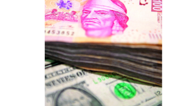 México vigila mercado para emitir deuda