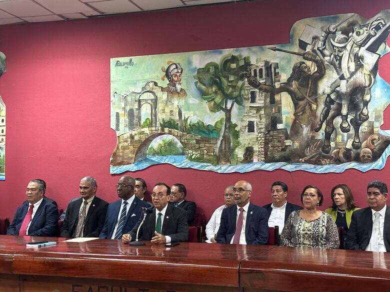 Contralor denuncia presencia de ‘clanes familiares’ en la Universidad de Panamá