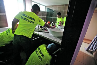 Nuevo recurso  mantiene  en riesgo a los residentes del  P.H. Crystal