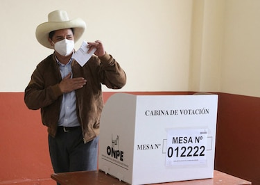 Perú: el izquierdista Pedro Castillo se pone por delante de Keiko Fujimori 