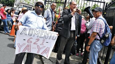 ‘Irresponsable y engañoso’ aumento de las jubilaciones