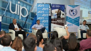 Tres candidatos a alcalde se enfrentan en foro; Fábrega y Martinelli, los ausentes