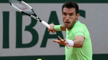 Leonardo Mayer pasa cuatro años después a la segunda ronda