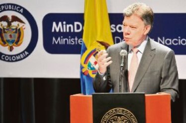 Santos propone referéndum tras proceso con las FARC