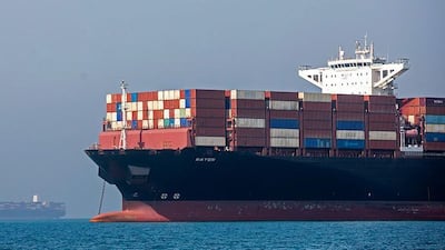 Crisis geopolíticas y clima amenazan las rutas marítimas y elevan costos del comercio, advierte la ONU 