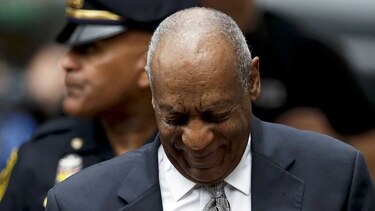 Juez anula juicio a Bill Cosby por abuso sexual