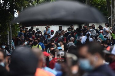 Moradores de San Francisco reclaman ayuda, pero la junta comunal dice que no tiene bonos para entregar