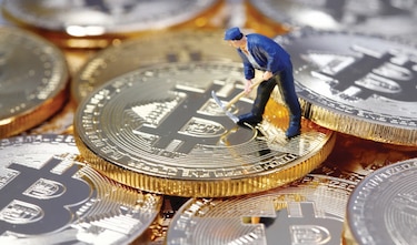 Bitcóin suma nuevos adeptos y su valor continúa subiendo