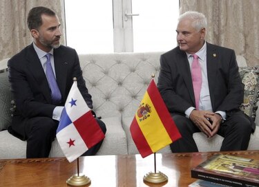 Presidente Martinelli confía en España y asegura que saldrá de la crisis