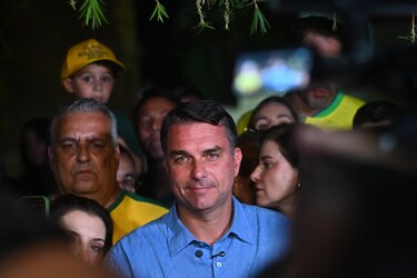 Lula y Bolsonaro inician los contactos para ampliar los apoyos de cara a la segunda vuelta