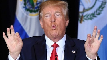 La transcripción confirma que Trump sí le pidió a Ucrania investigar a Joe Biden