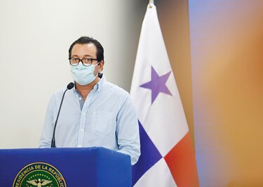 Denuncian ante el Ministerio Público a exviceministro de la Presidencia Juan Carlos Muñoz  