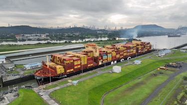 ONU lanza alerta: crisis en canales de Suez y Panamá aumentaría los precios globales