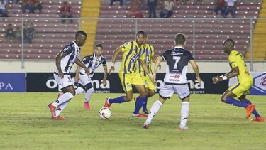 Goles, y por partida doble