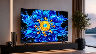 TCL lleva el entretenimiento a gran escala con su televisor 98P8L de 98 pulgadas