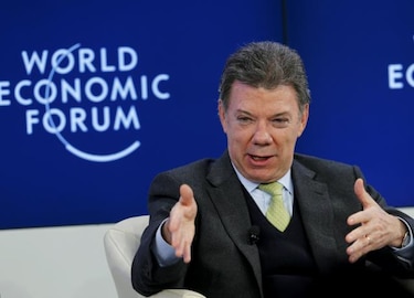 Sube la popularidad de Juan Manuel Santos