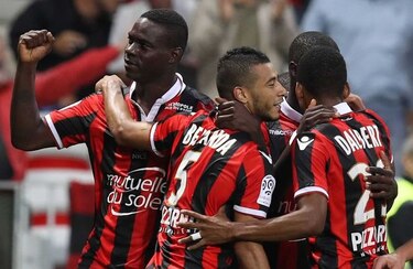 Niza le arrebata liderato al Mónaco con una goleada