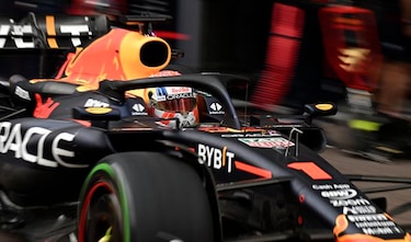 Verstappen firma otra ‘pole’ pero sale sexto; Leclerc y ‘Checo’ en primera fila el domingo