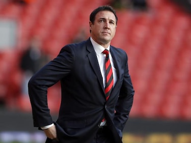 El Cardiff City despide al entrenador Mackay