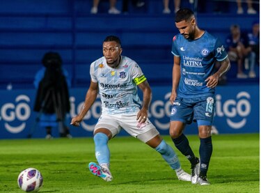 Árabe Unido clasifica a semifinales y se medirá con Plaza Amador