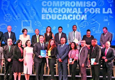 Comité garantizará políticas educativas