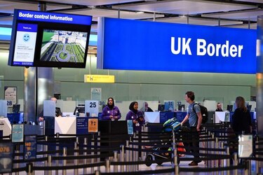 Qué es el permiso ETA que ahora es obligatorio para viajar a Reino Unido y a quiénes afecta