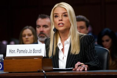 El nuevo gabinete de Trump: lealtad ‘MAGA’ entre nombramientos polémicos y radicales