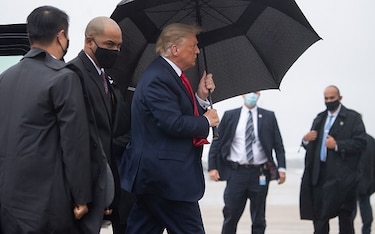‘Me siento poderoso’, dice Trump en regreso al ruedo electoral tras Covid-19