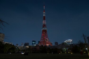 Ciudades de diferentes partes del mundo apagan sus luces para celebrar la ‘Hora del Planeta’