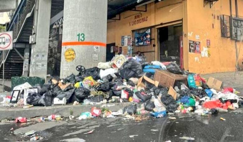 Aumentan los operativos de limpieza en San Miguelito ante riesgos de salud pública