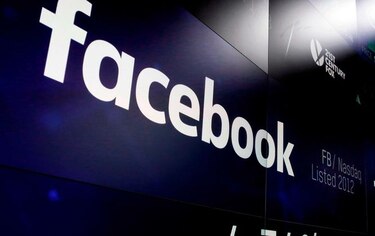 Facebook lanza una pantalla inteligente para hacer videollamadas