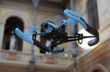 Panamá prohíbe uso de drones durante la VII Cumbre de las Américas